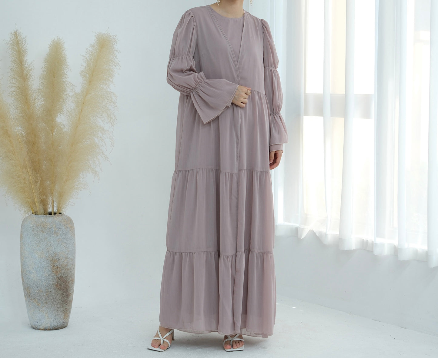 Chiffon Elegance Abaya Set (عباءة شيفون الأناقة)