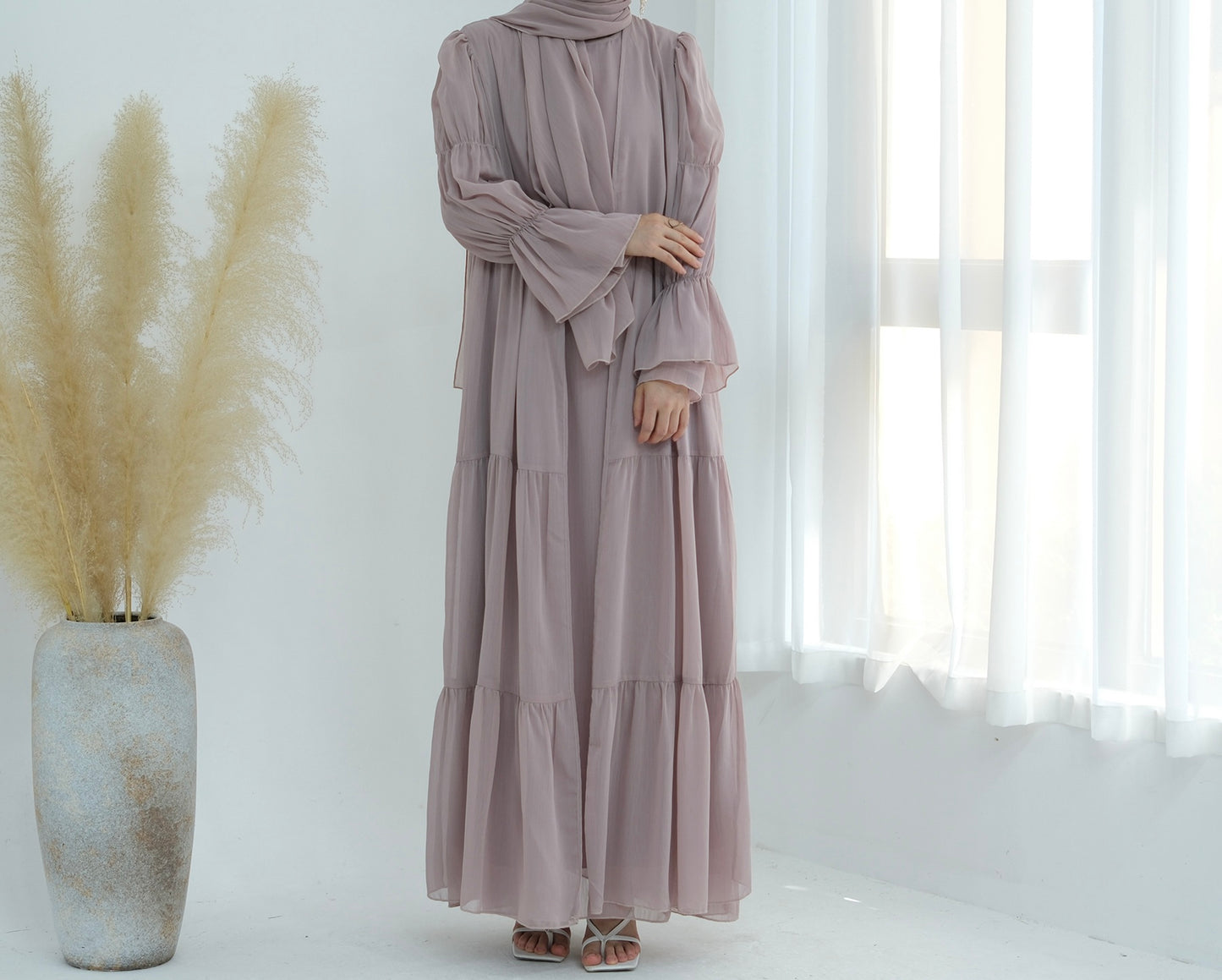 Chiffon Elegance Abaya Set (عباءة شيفون الأناقة) - Noor & Grace