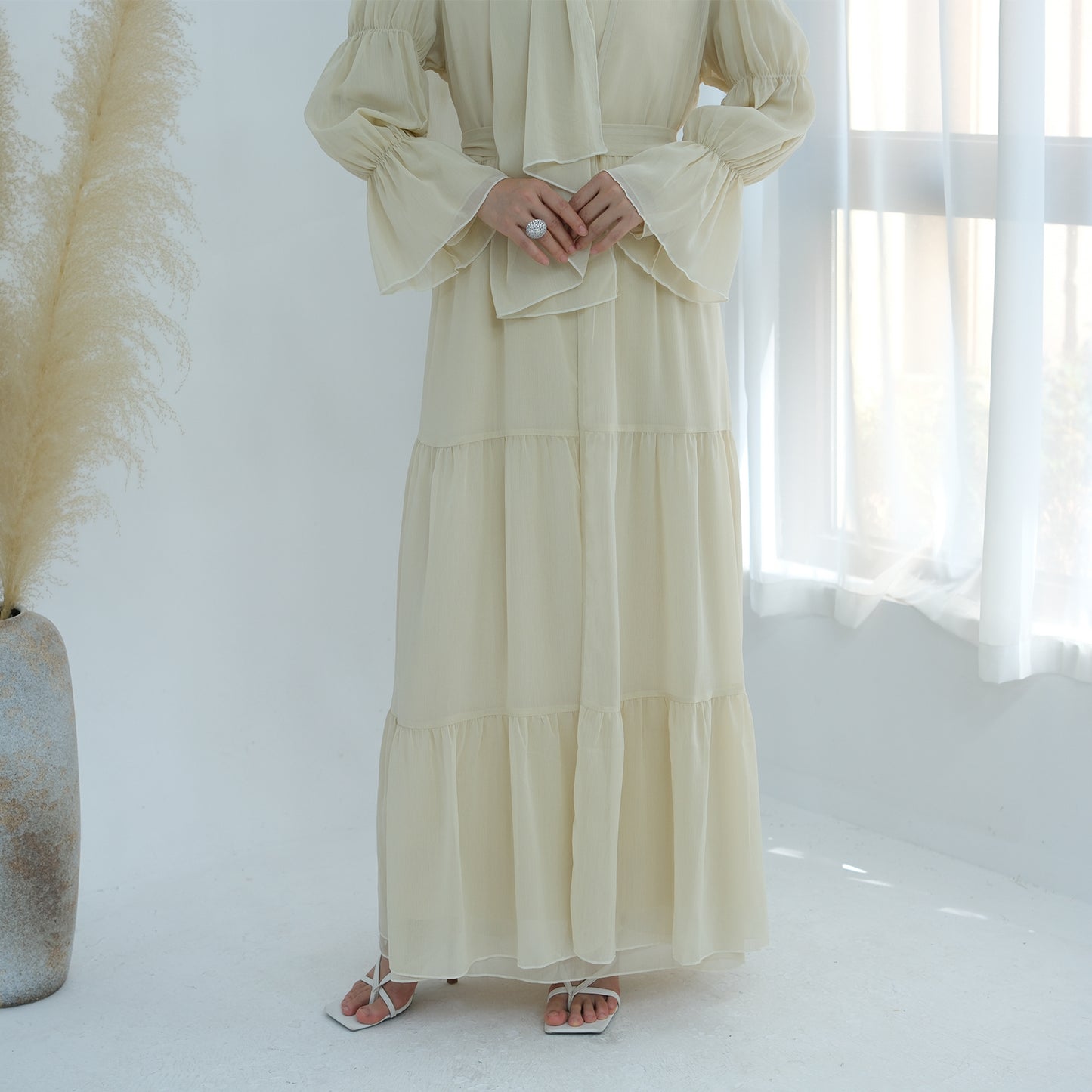 Chiffon Elegance Abaya Set (عباءة شيفون الأناقة) - Noor & Grace