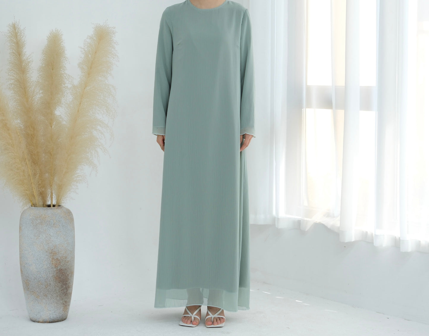 Chiffon Elegance Abaya Set (عباءة شيفون الأناقة) - Noor & Grace
