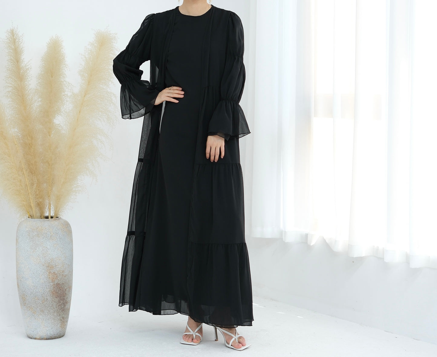 Chiffon Elegance Abaya Set (عباءة شيفون الأناقة) - Noor & Grace