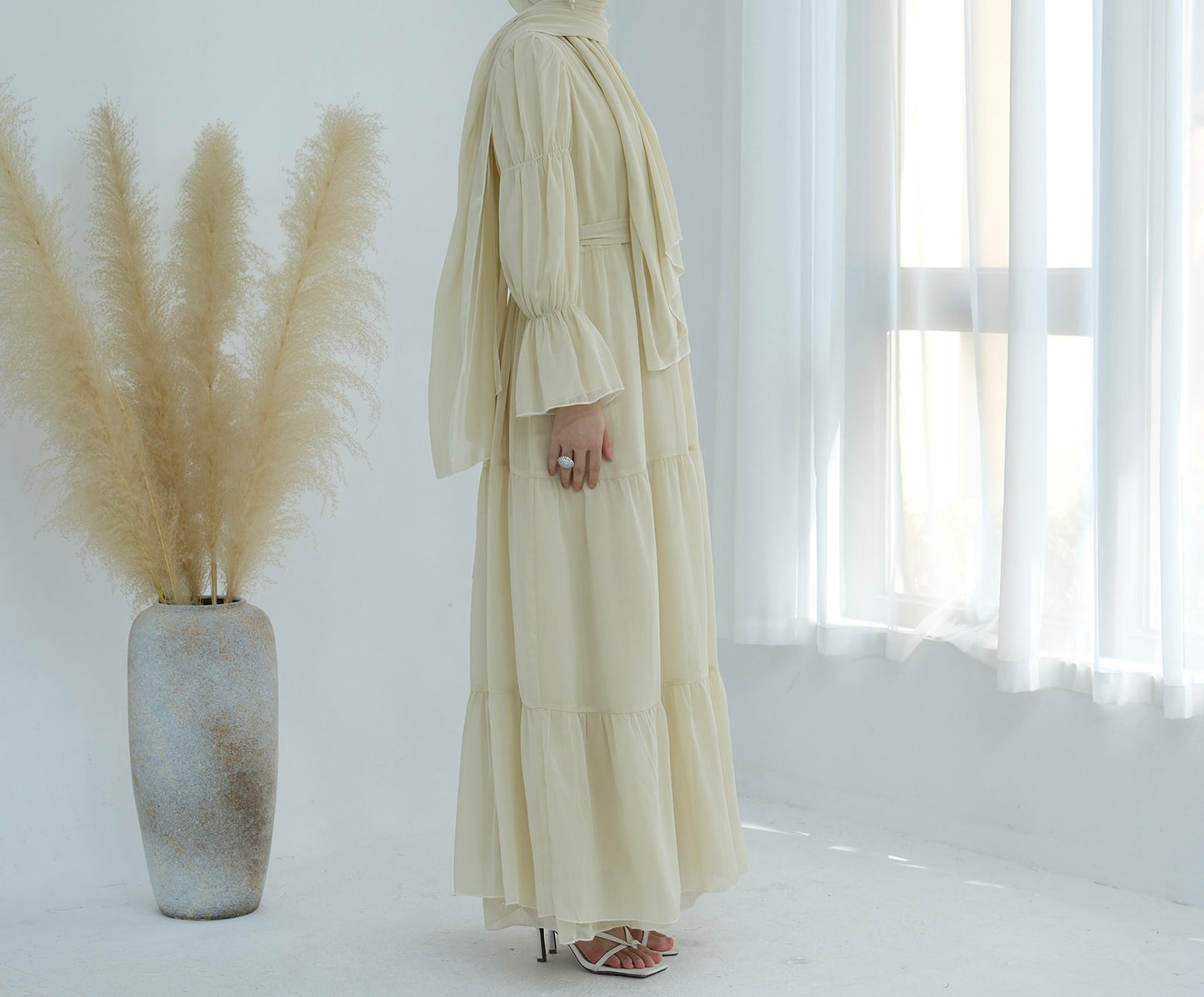 Chiffon Elegance Abaya Set (عباءة شيفون الأناقة) - Noor & Grace