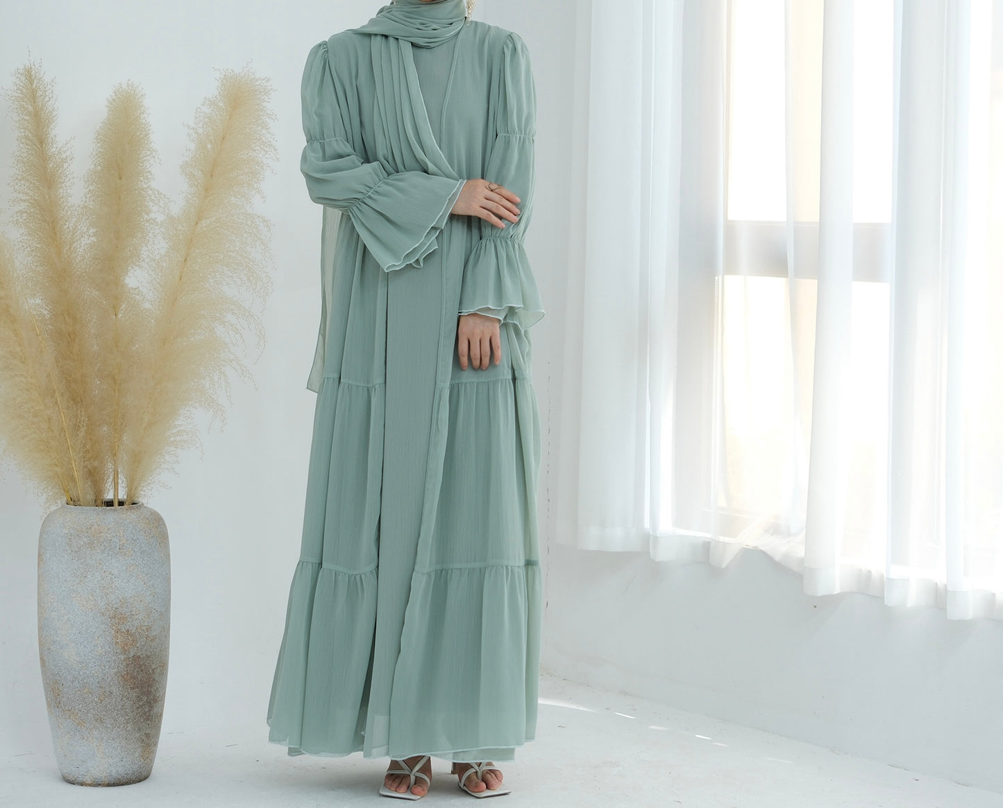 Chiffon Elegance Abaya Set (عباءة شيفون الأناقة) - Noor & Grace