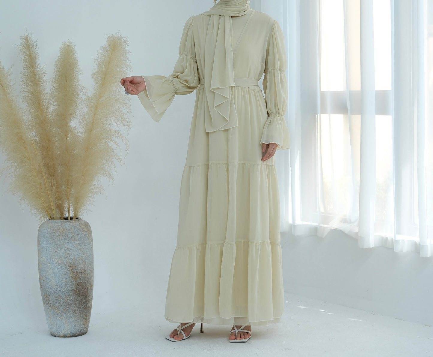 Chiffon Elegance Abaya Set (عباءة شيفون الأناقة) - Noor & Grace