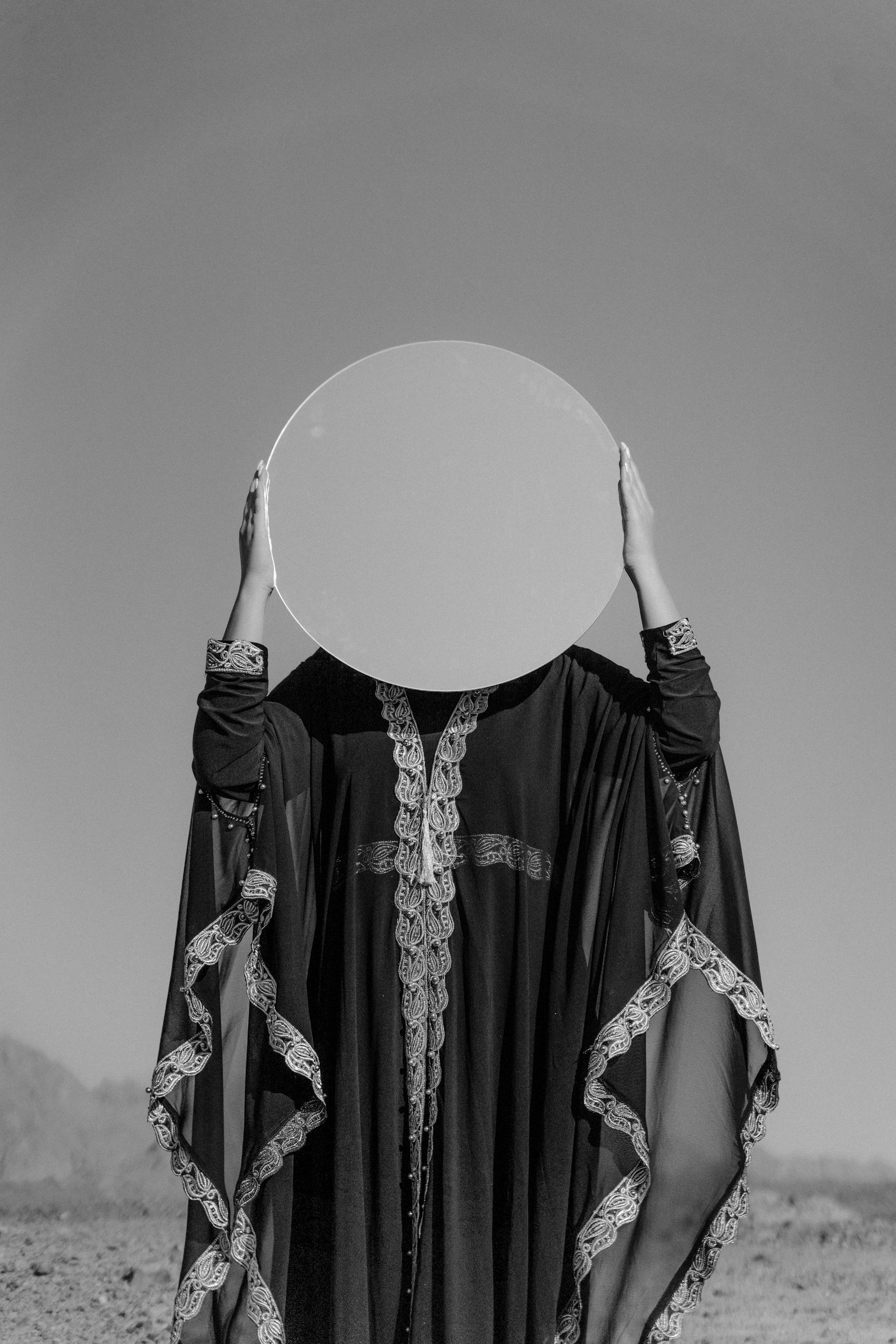 files/Noor_Grace_Cover_Page_1.jpg