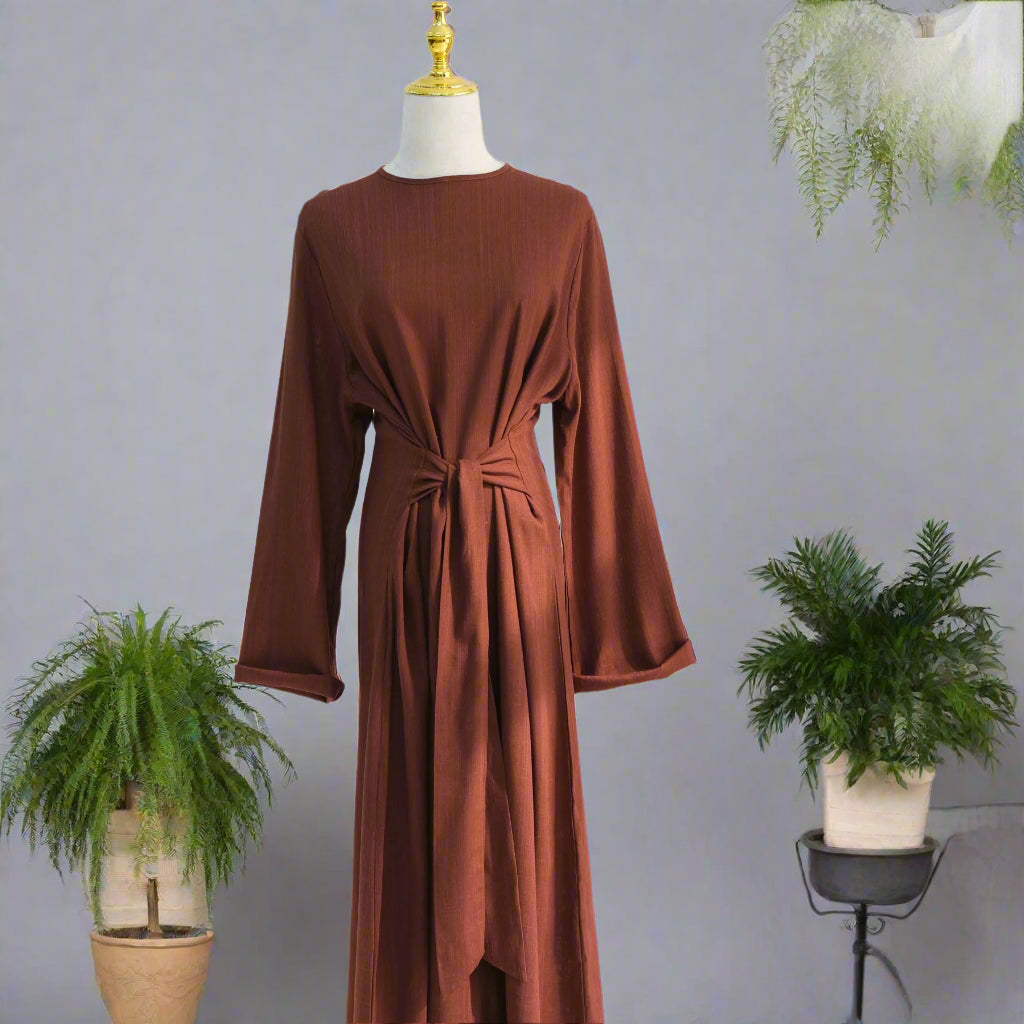 Zahra Elegance Abaya (عباية زهراء الأنيقة) - Noor & Grace