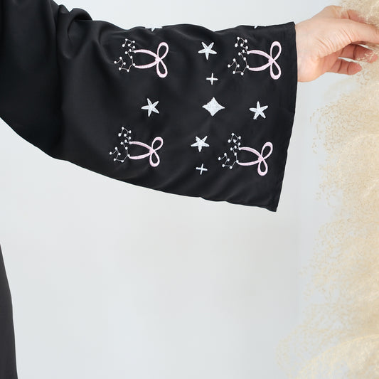 Zeena Embroidered Abaya (عباية زينة المطرزة) - Noor & Grace