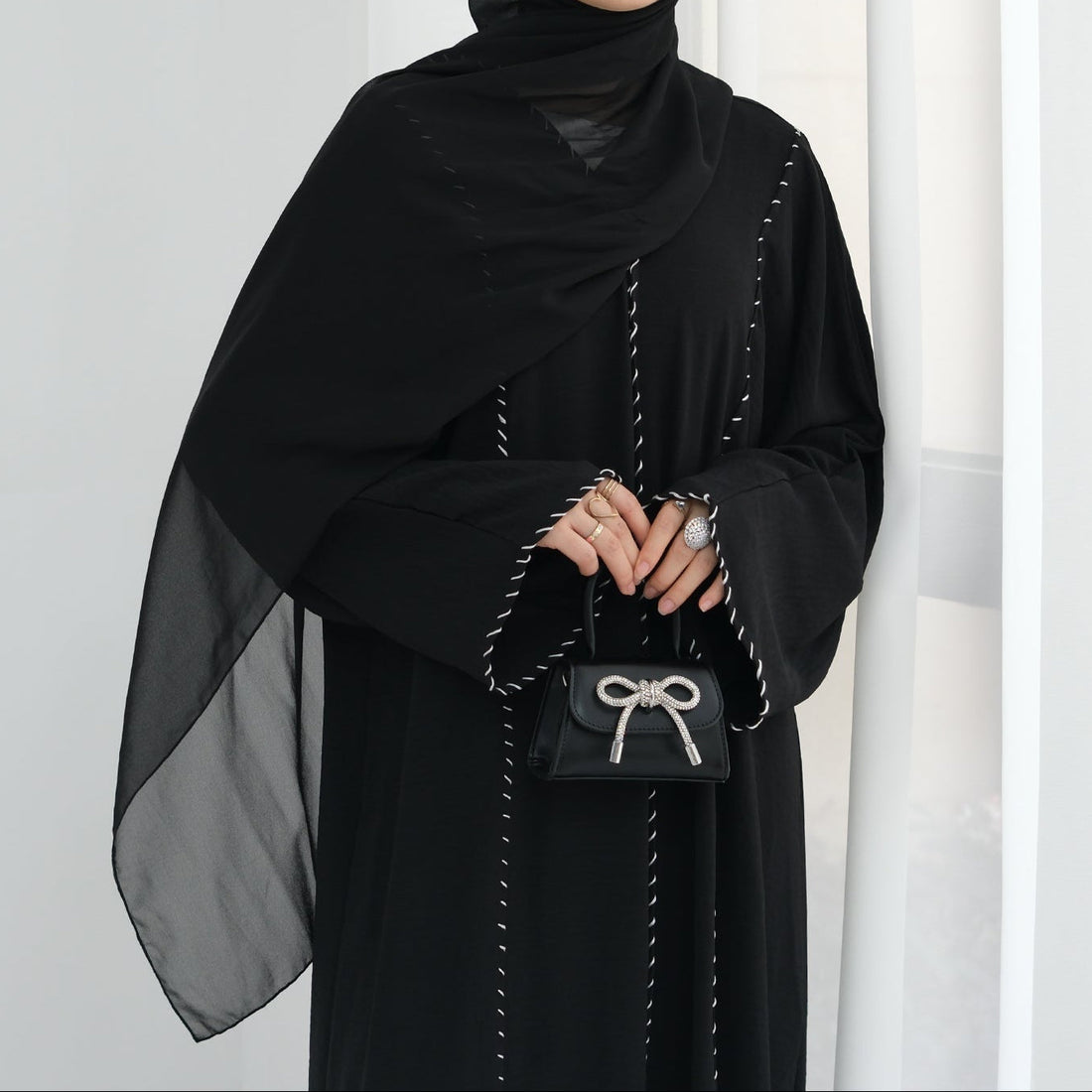 Modest Dressing Tips for Professional Success