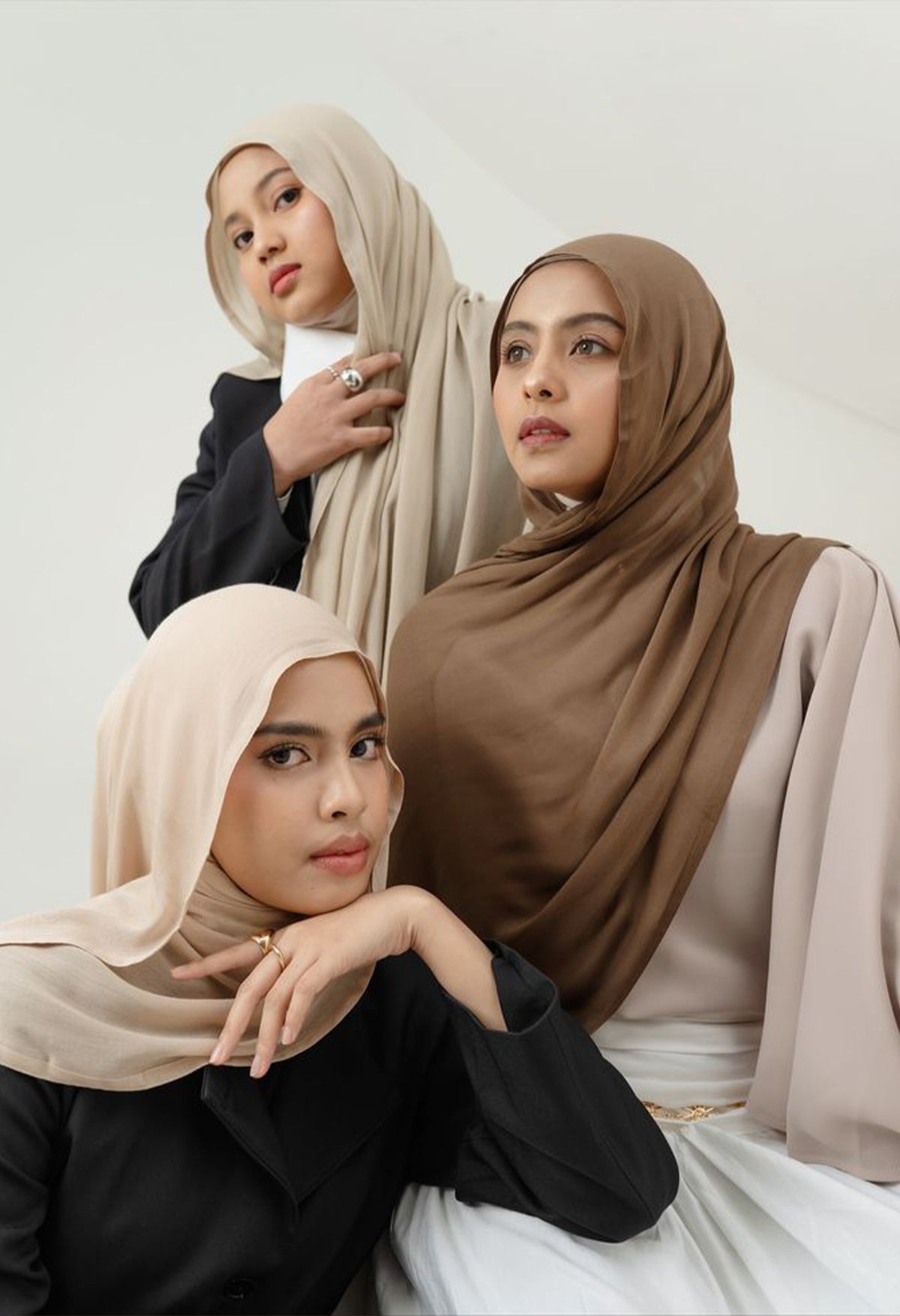 Premium Lightweight Chiffon Hijabs - Noor & Grace 