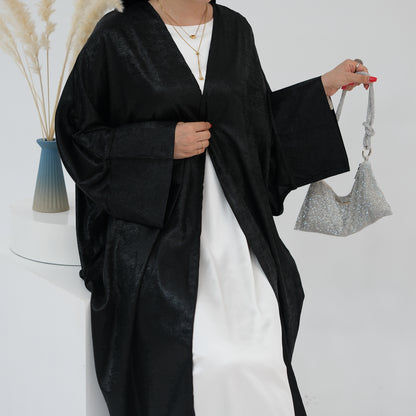Abaya Al-Anaaqa Al-Lami'a (عباءة الأناقة اللامعة) - Noor & Grace