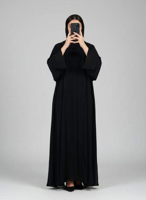 Abaya Al-Raqiya (عباية الراقية) - Noor & Grace