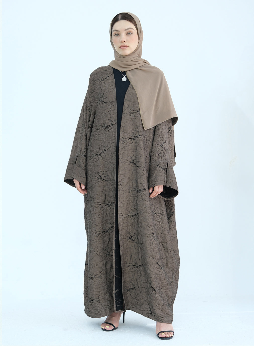 Abaya Al-Wajhayn - Noor & Grace