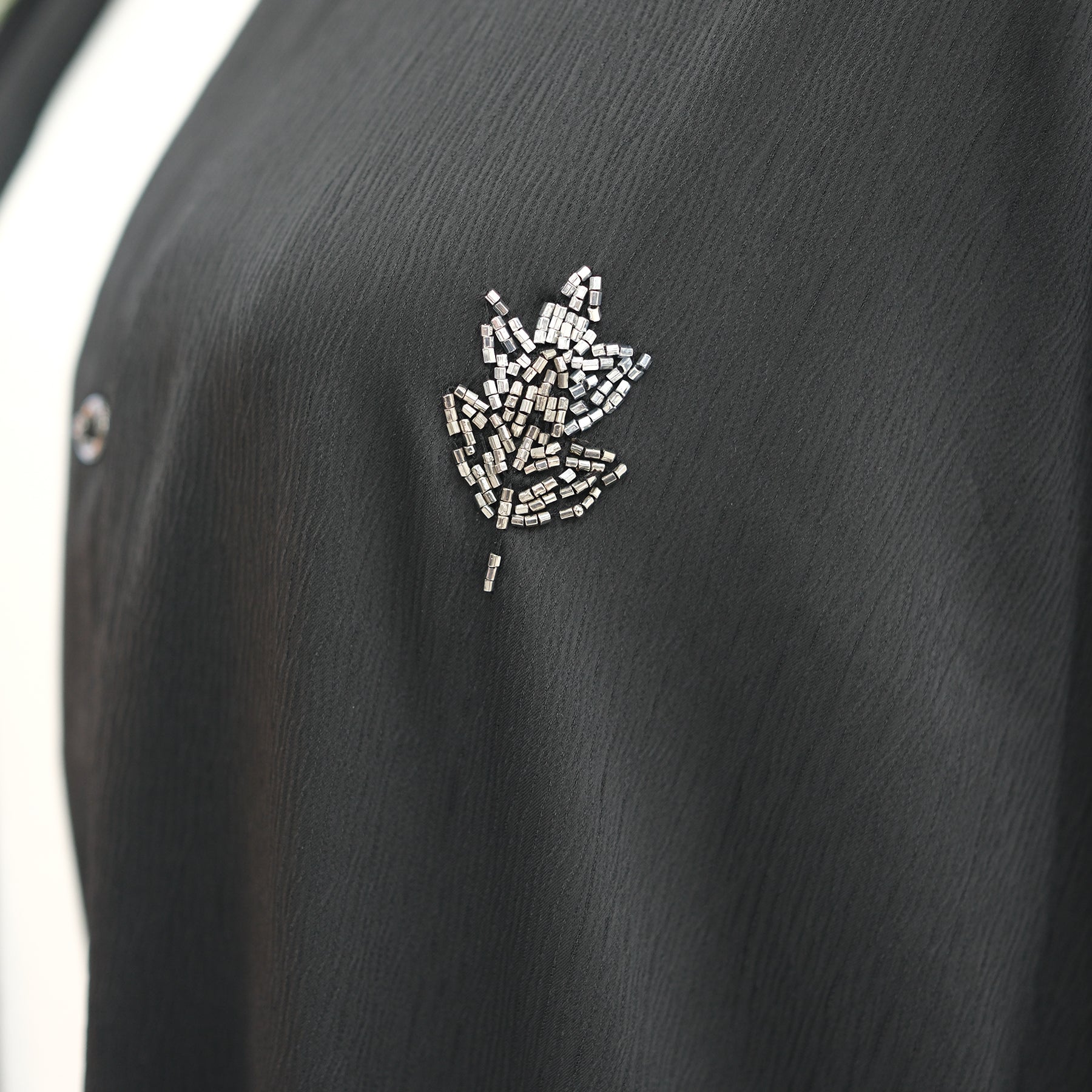 Abaya Awrak Al-Anaaqa (عباءة أوراق الأناقة) - Noor & Grace