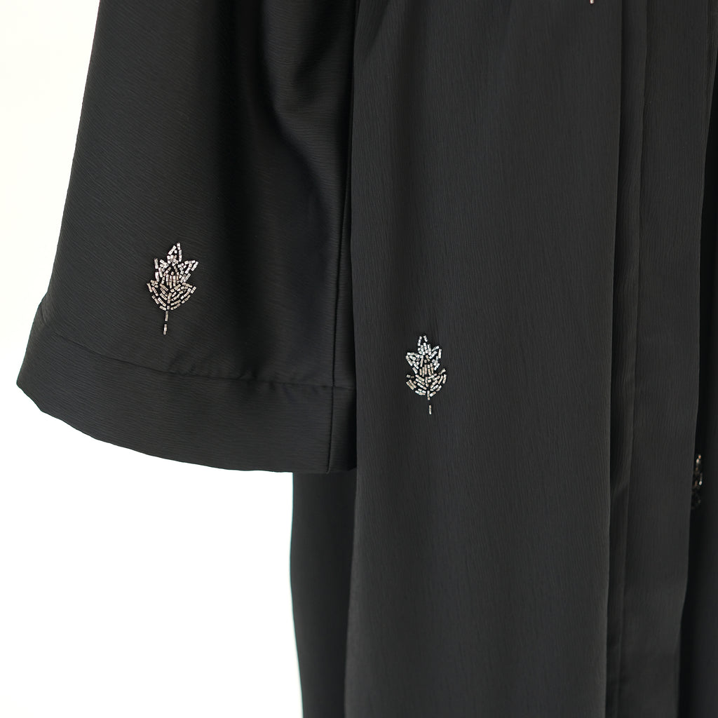 Abaya Awrak Al-Anaaqa (عباءة أوراق الأناقة) - Noor & Grace