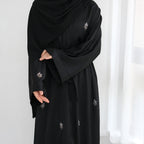 Abaya Awrak Al-Anaaqa - Noor & Grace