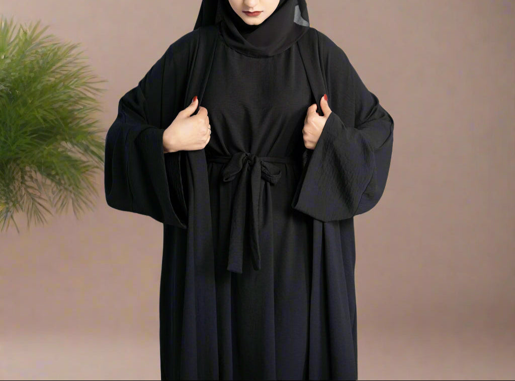 Abaya Layali Al-Eid (عباية ليالي العيد) - Noor & Grace