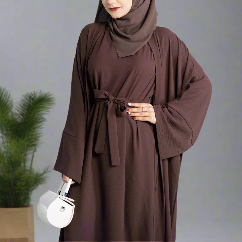 Abaya Layali Al-Eid (عباية ليالي العيد) - Noor & Grace