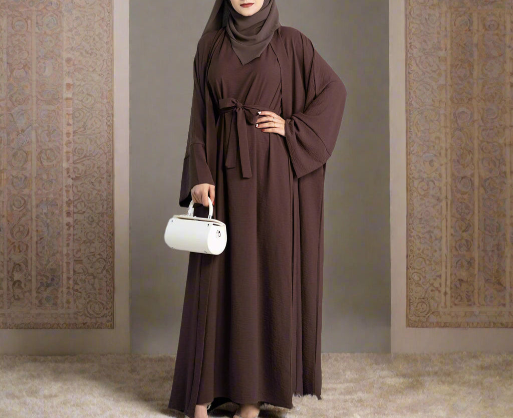 Abaya Layali Al-Eid (عباية ليالي العيد) - Noor & Grace
