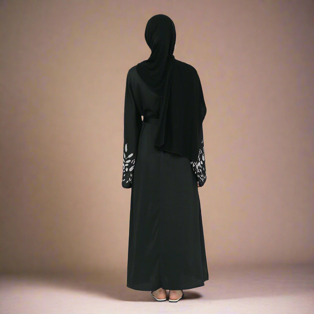Abaya Layali Al-Satin (عباية ليالي الساتان) - Noor & Grace