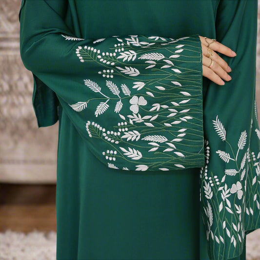 Abaya Layali Al-Satin (عباية ليالي الساتان) - Noor & Grace