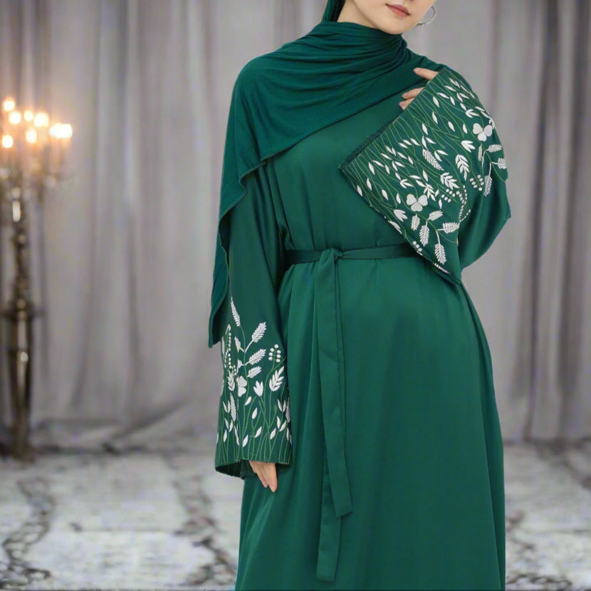 Abaya Layali Al-Satin (عباية ليالي الساتان) - Noor & Grace