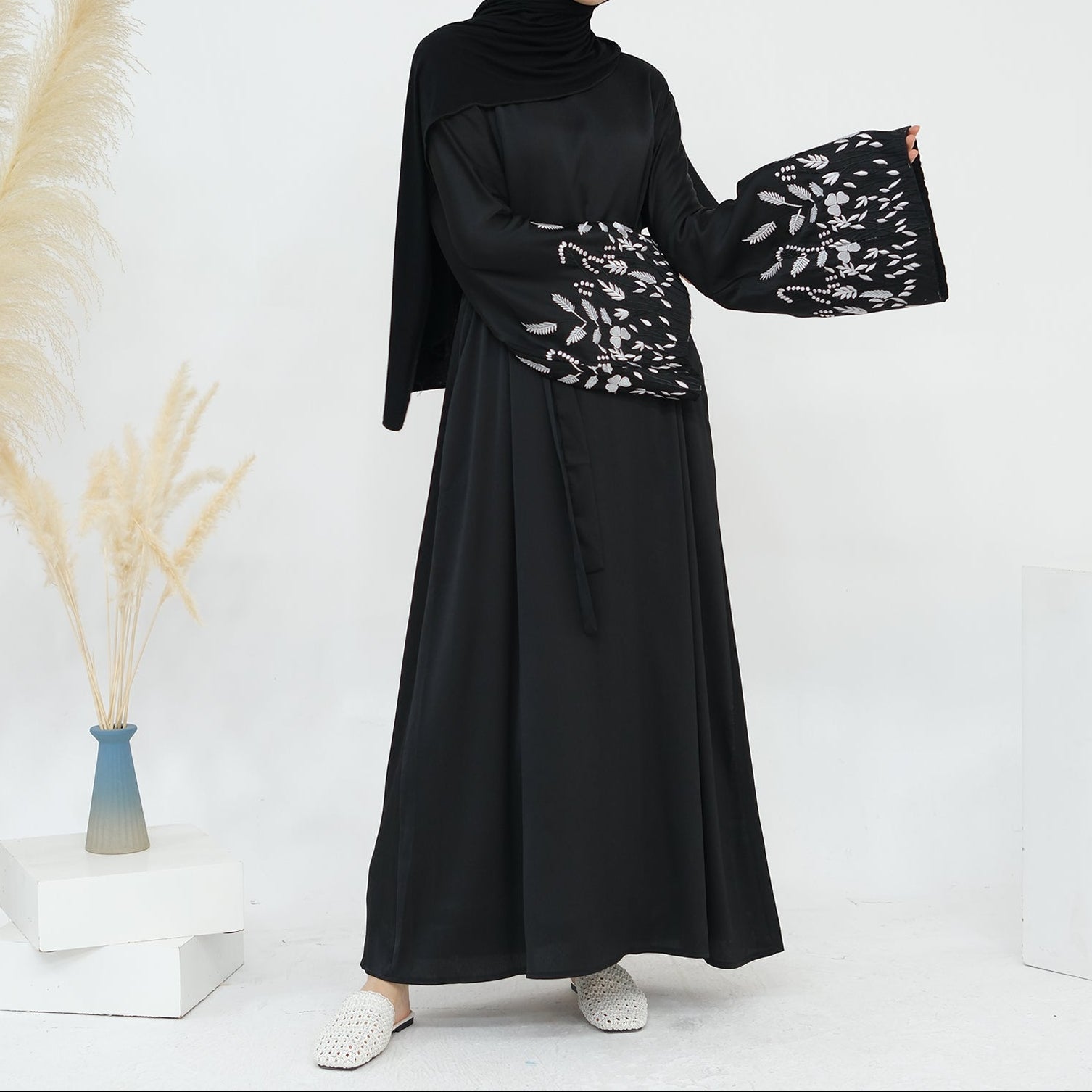 Abaya Layali Al-Satin - Noor & Grace