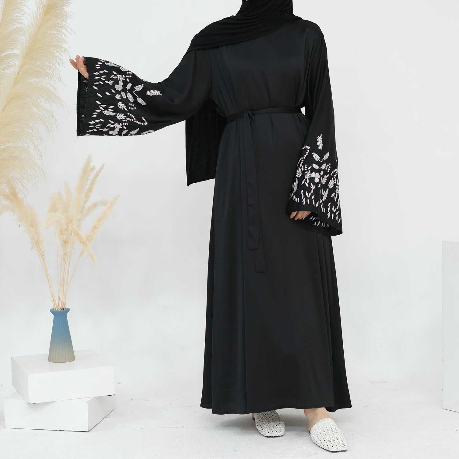 Abaya Layali Al-Satin - Noor & Grace
