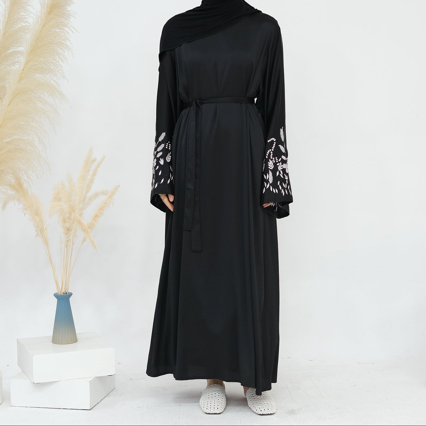 Abaya Layali Al-Satin - Noor & Grace