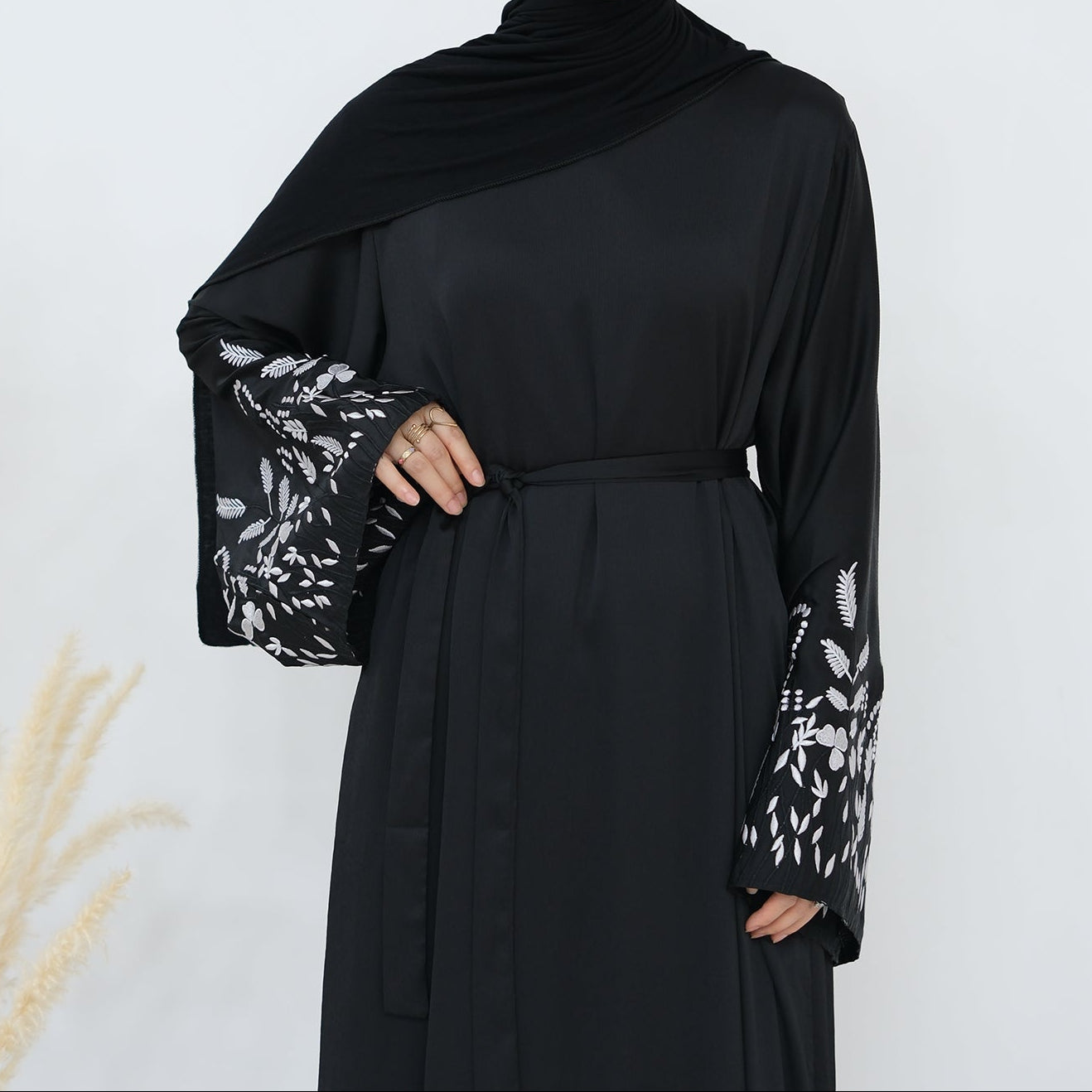 Abaya Layali Al-Satin - Noor & Grace