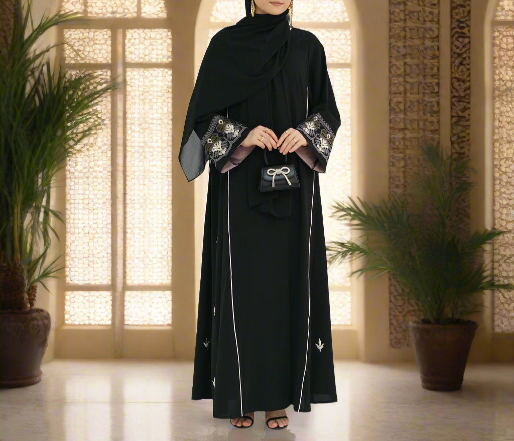 Abaya Malak Al-Tatreez (عباية ملك التطريز) - Noor & Grace