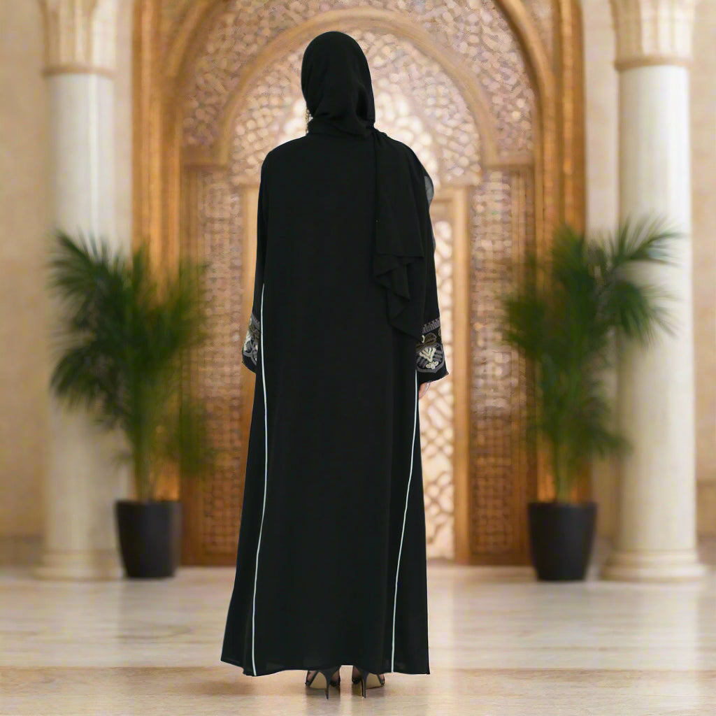 Abaya Malak Al-Tatreez (عباية ملك التطريز) - Noor & Grace