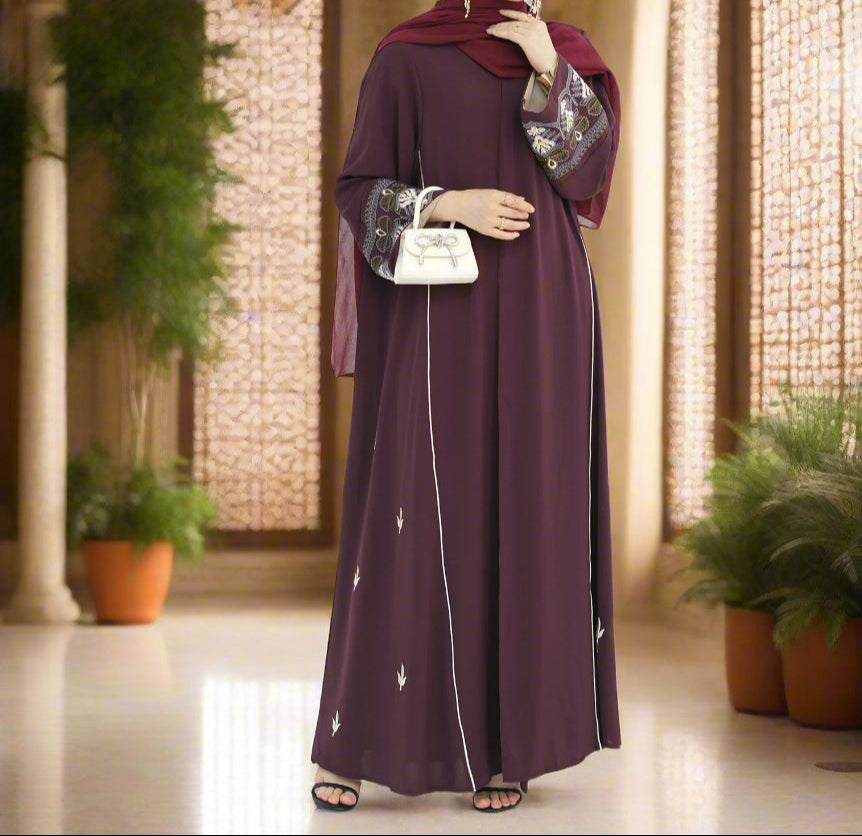 Abaya Malak Al-Tatreez (عباية ملك التطريز) - Noor & Grace