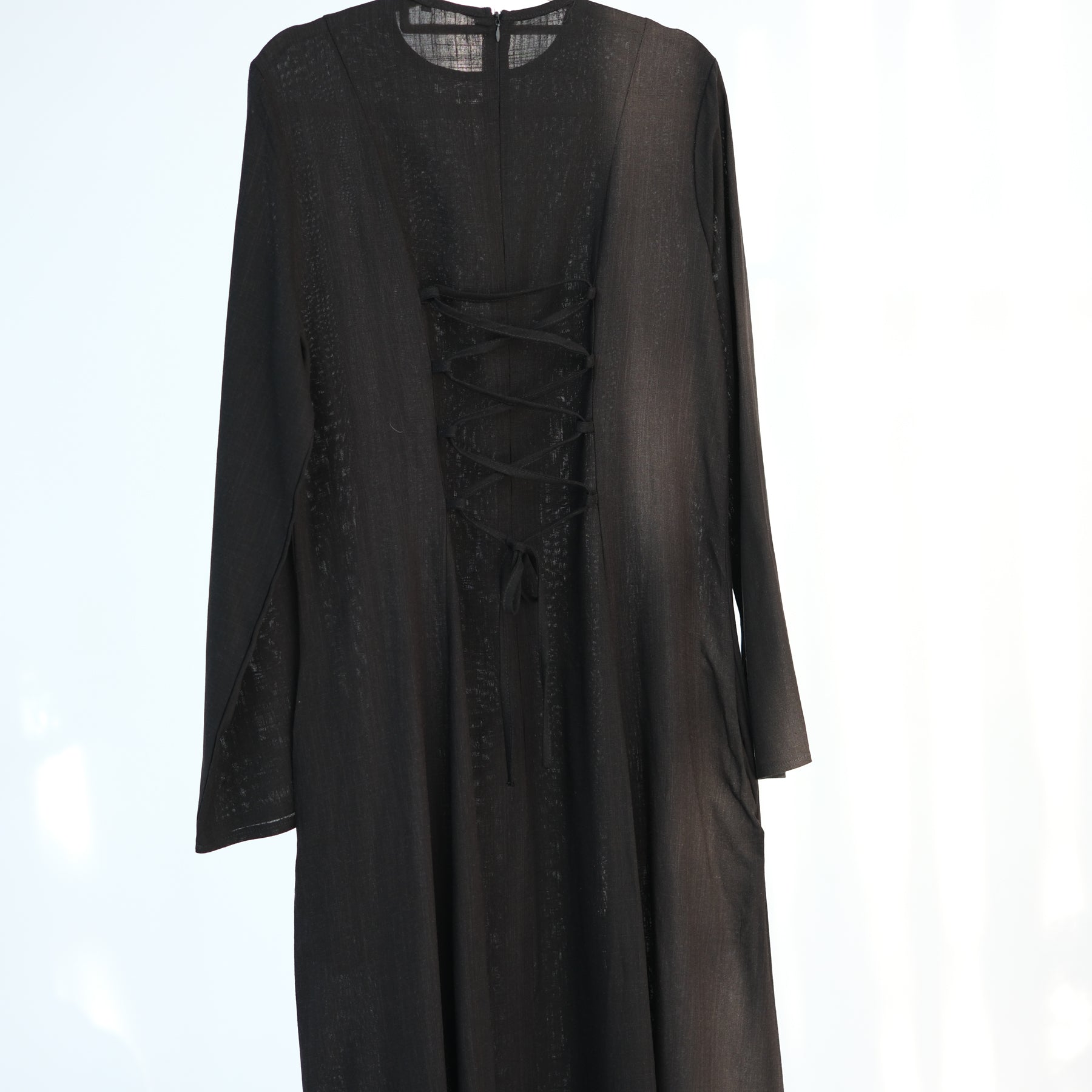 Abaya Rahat Al-Youm (عباءة راحة اليوم) - Noor & Grace