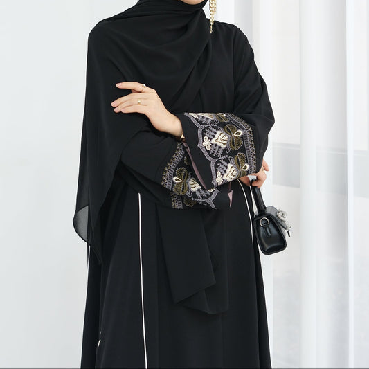 Abaya Malak Al-Tatreez (عباية ملك التطريز) - Noor & Grace