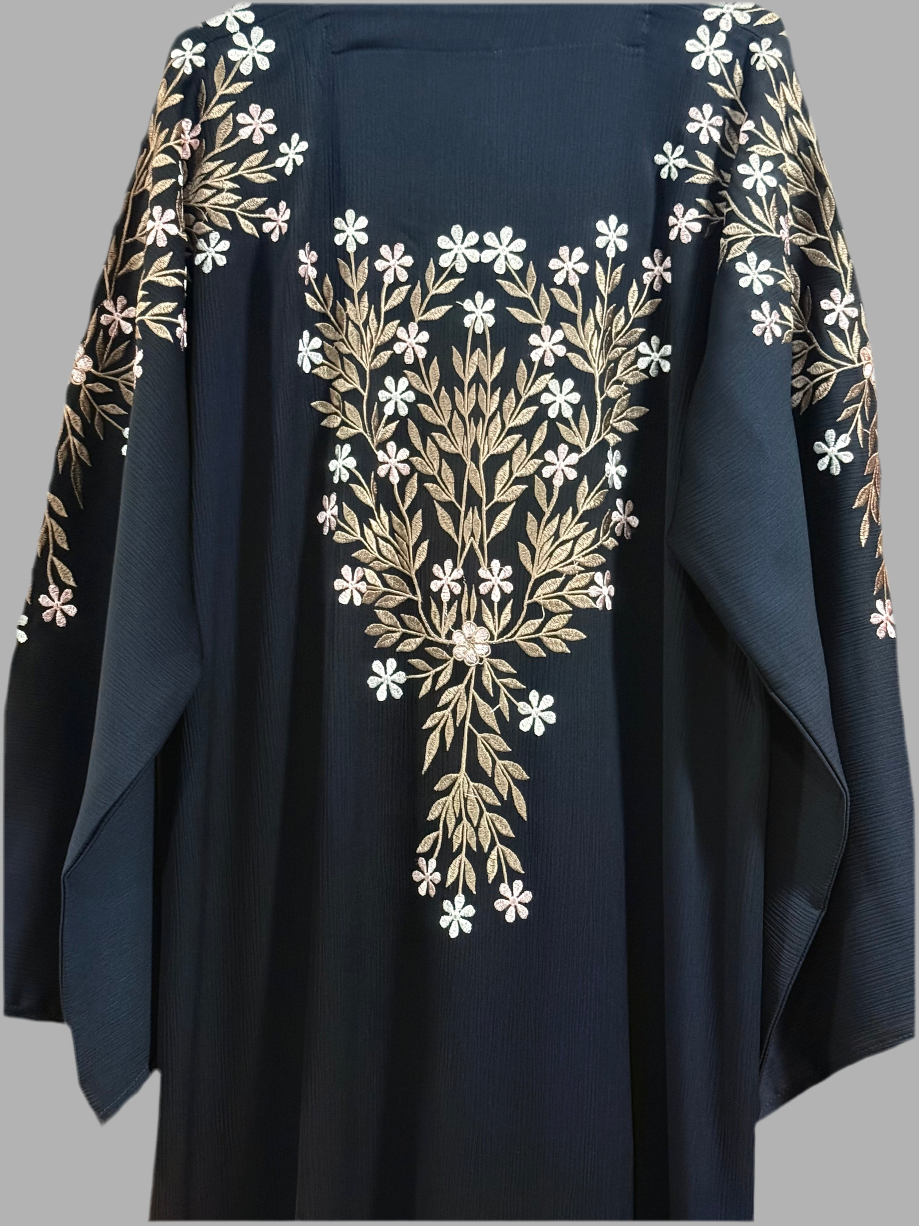 Abayat Al-Wardah (عباية الوردة) - Noor & Grace