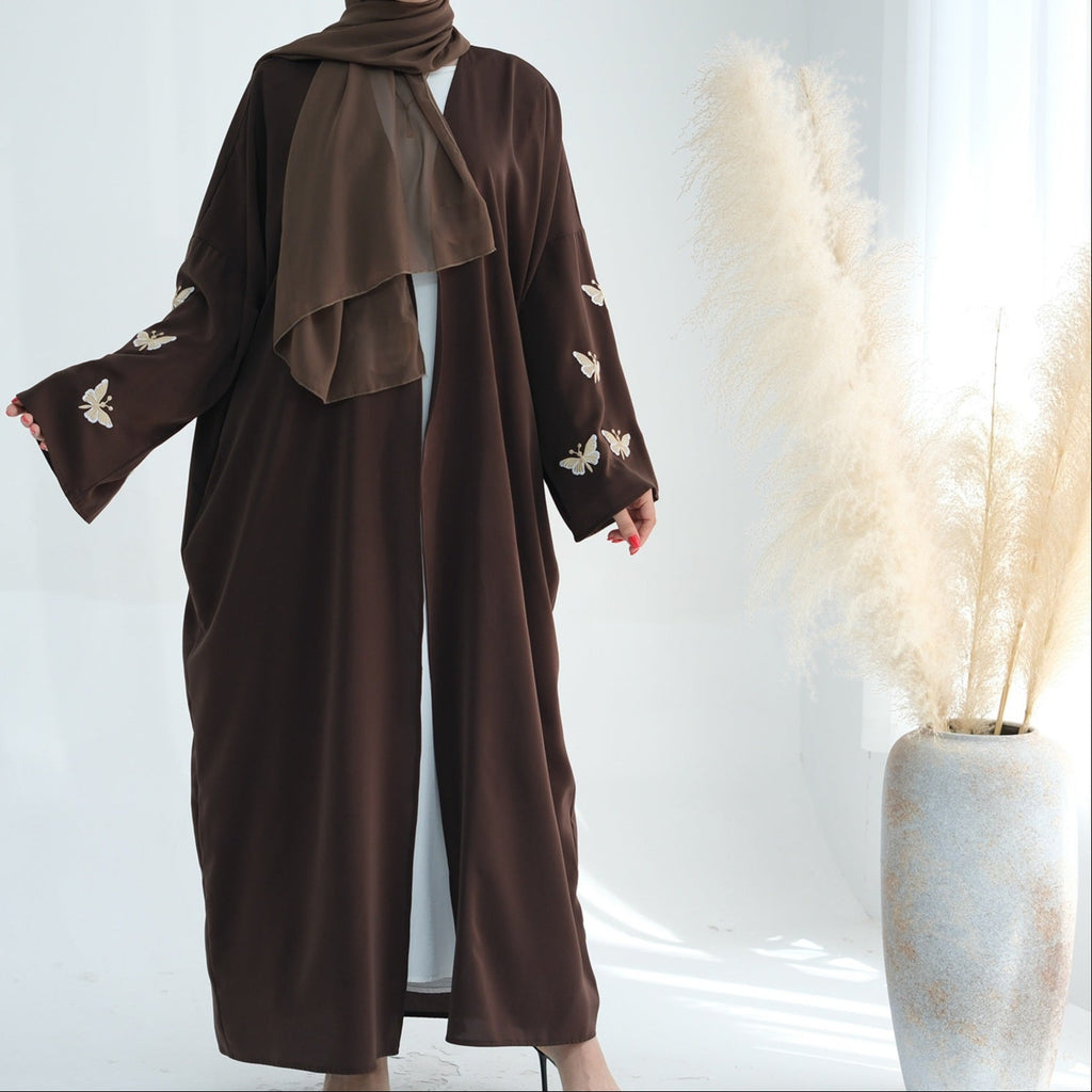 Abayat al‑Farashah Dubai (عباءة الفراشةدبي) - Noor & Grace