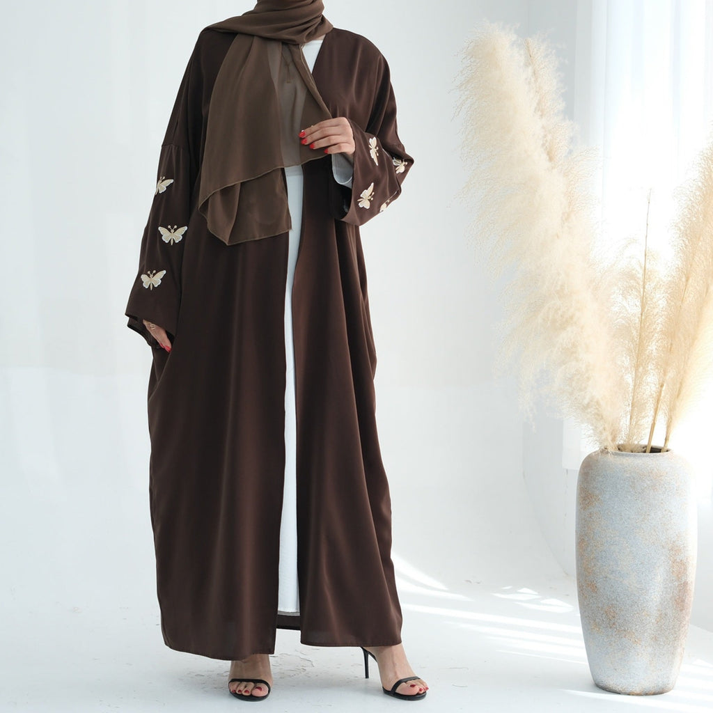 Abayat al‑Farashah Dubai (عباءة الفراشةدبي) - Noor & Grace