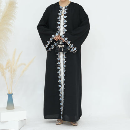 Al Layl Midnight Embroidered Black Abaya (عباية الليل المطرزة باللون الأسود) - Noor & Grace