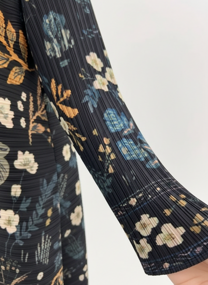 Al Noor Pleated Abaya Black – 2025 Dubai Edition (عباءة النور بليت بأكمام باتوينغ – إصدار دبي 2025) - Noor & Grace