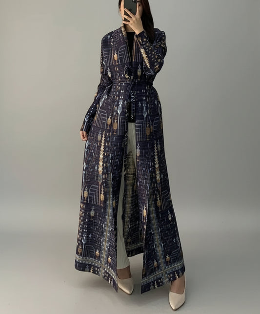 Al Noor Pleated Abaya Navy – 2025 Dubai Edition (عباءة النور بليت – إصدار دبي 2025) - Noor & Grace