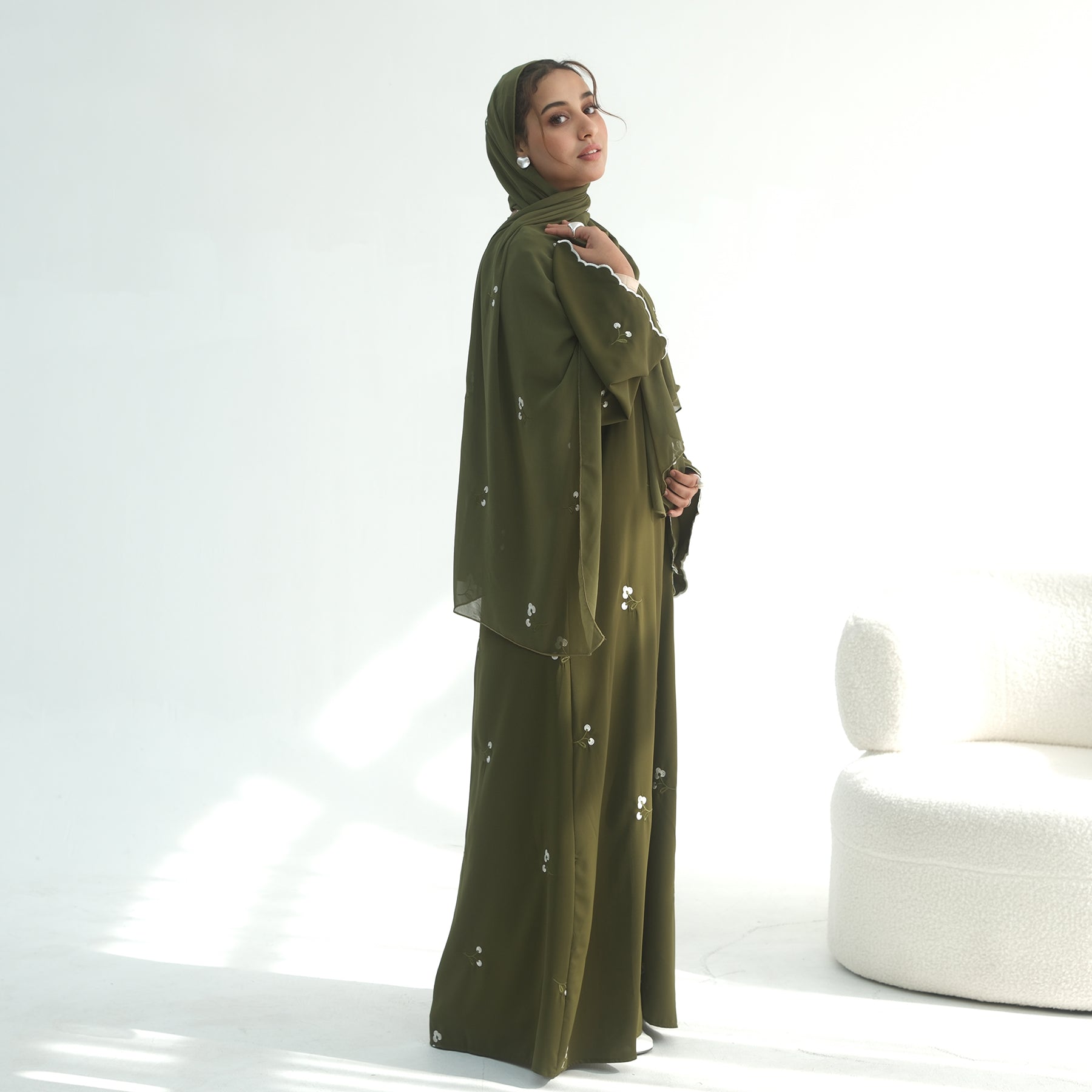 Amara Nida Embroidered Abaya
