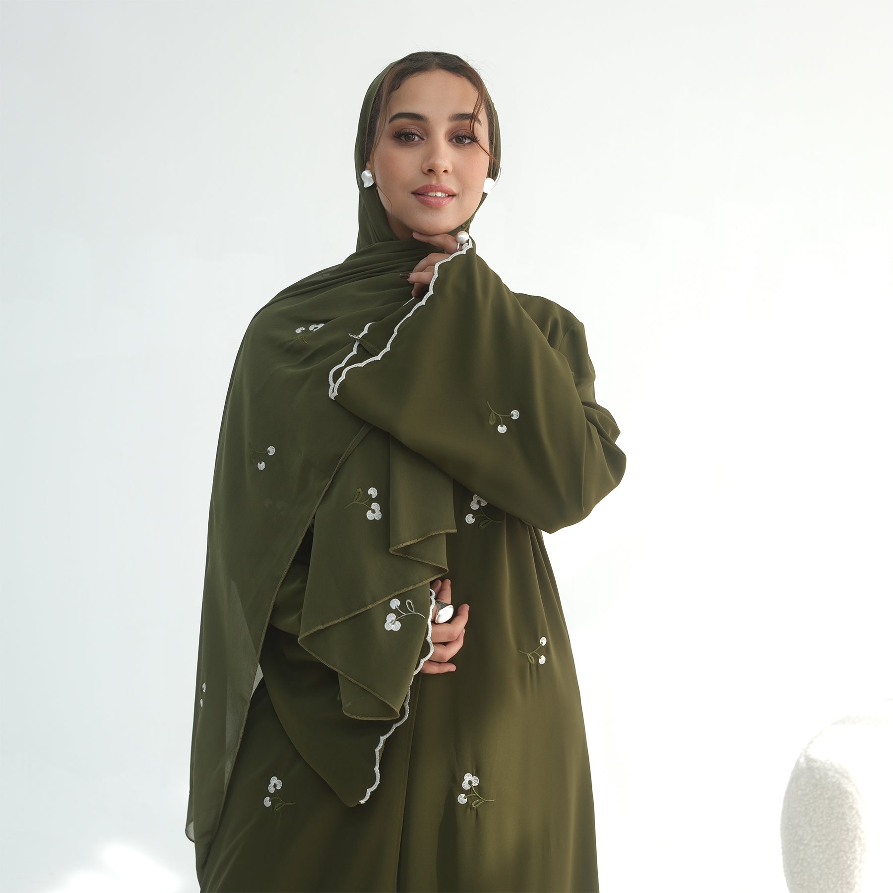 Amara Nida Embroidered Abaya