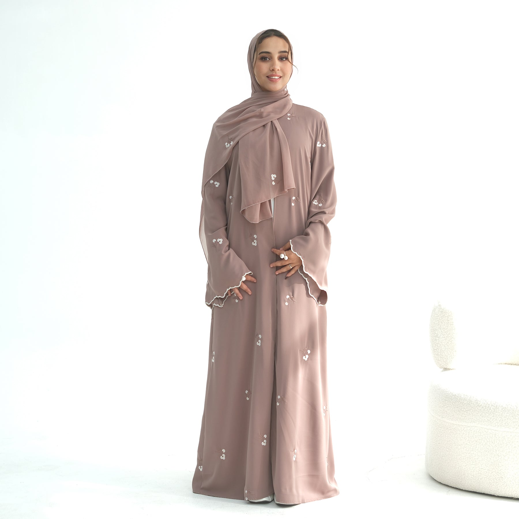 Amara Nida Embroidered Abaya