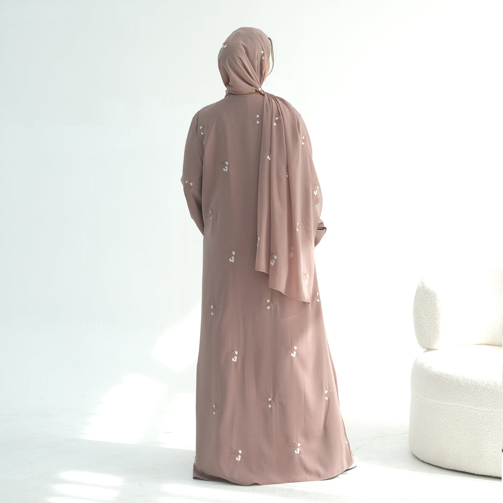 Amara Nida Embroidered Abaya