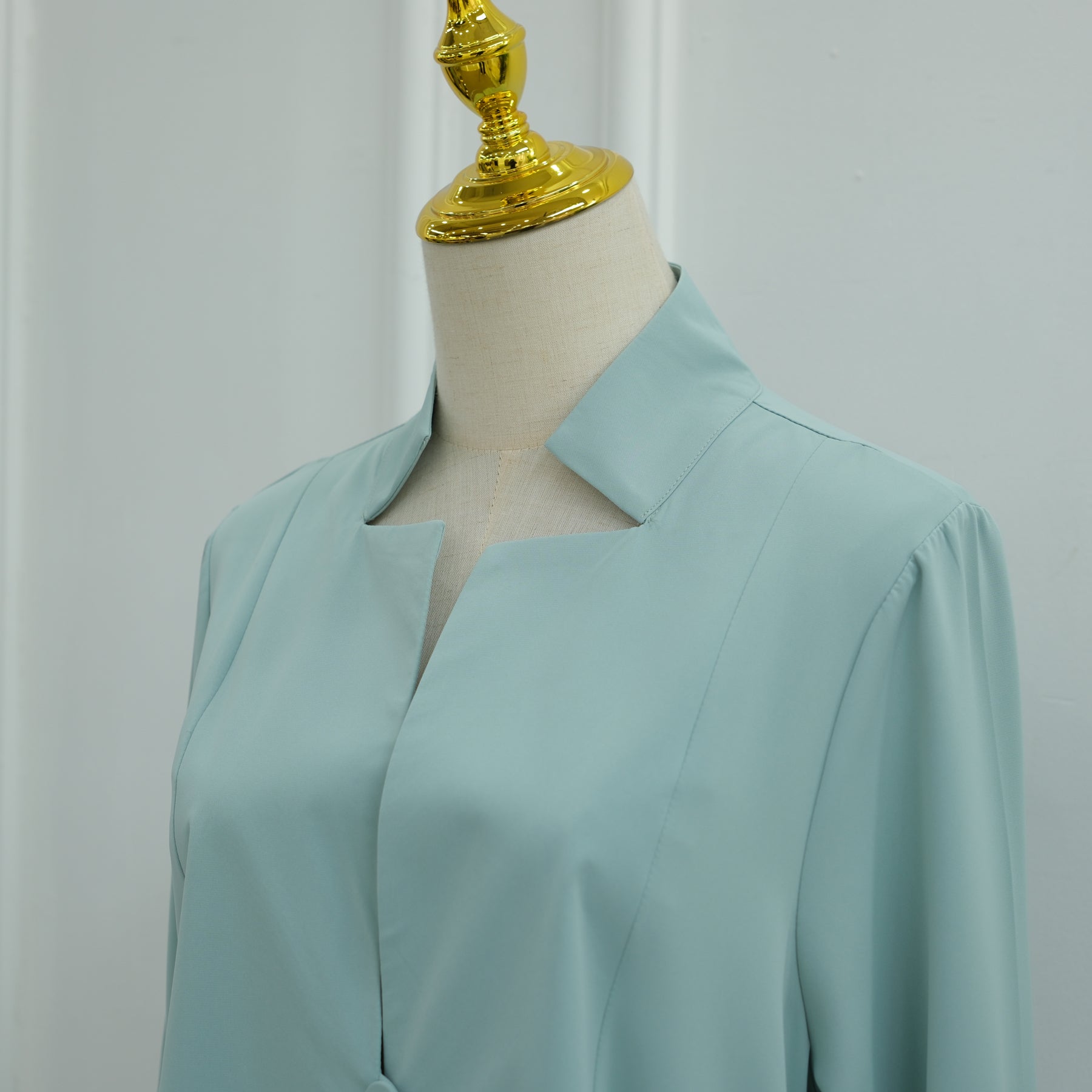 Modern Dubai Modest Coat Abaya