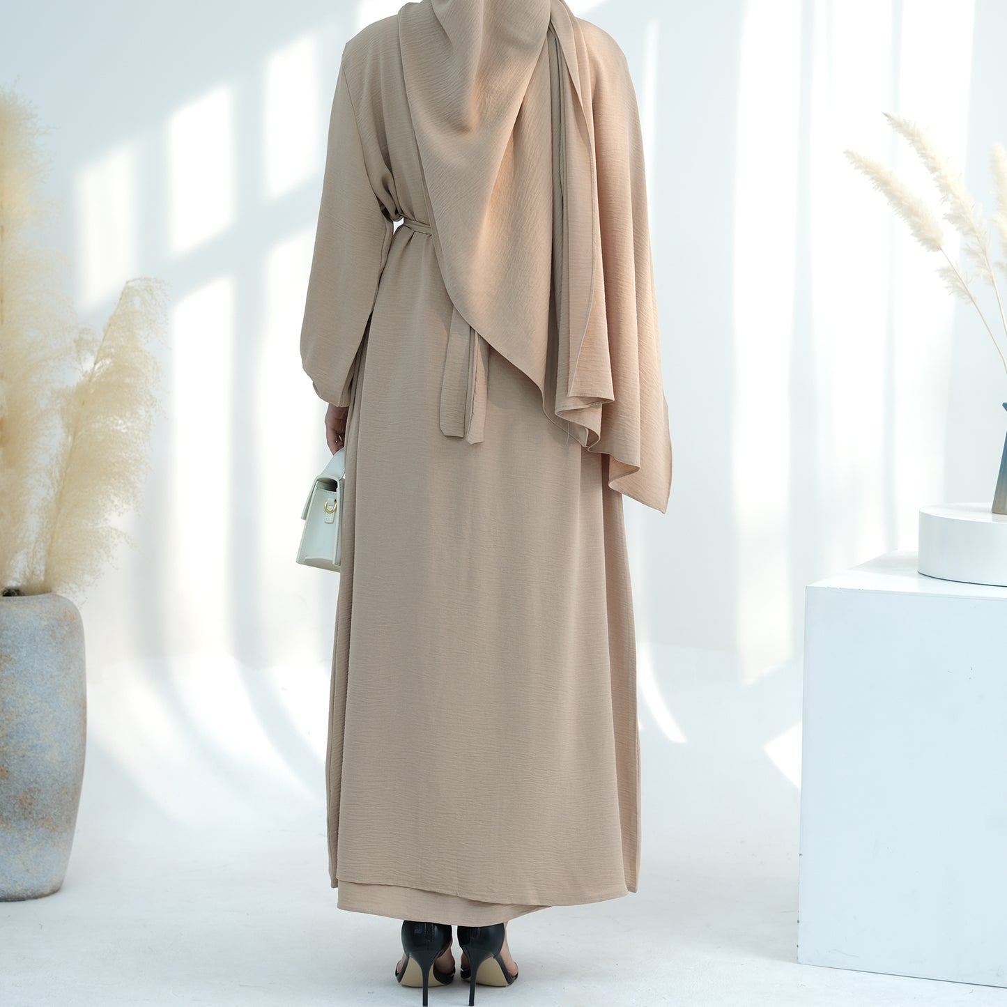 Noor Al Abaya (نور للعباية)
