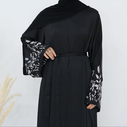 Abaya Layali Al-Satin (عباية ليالي الساتان)