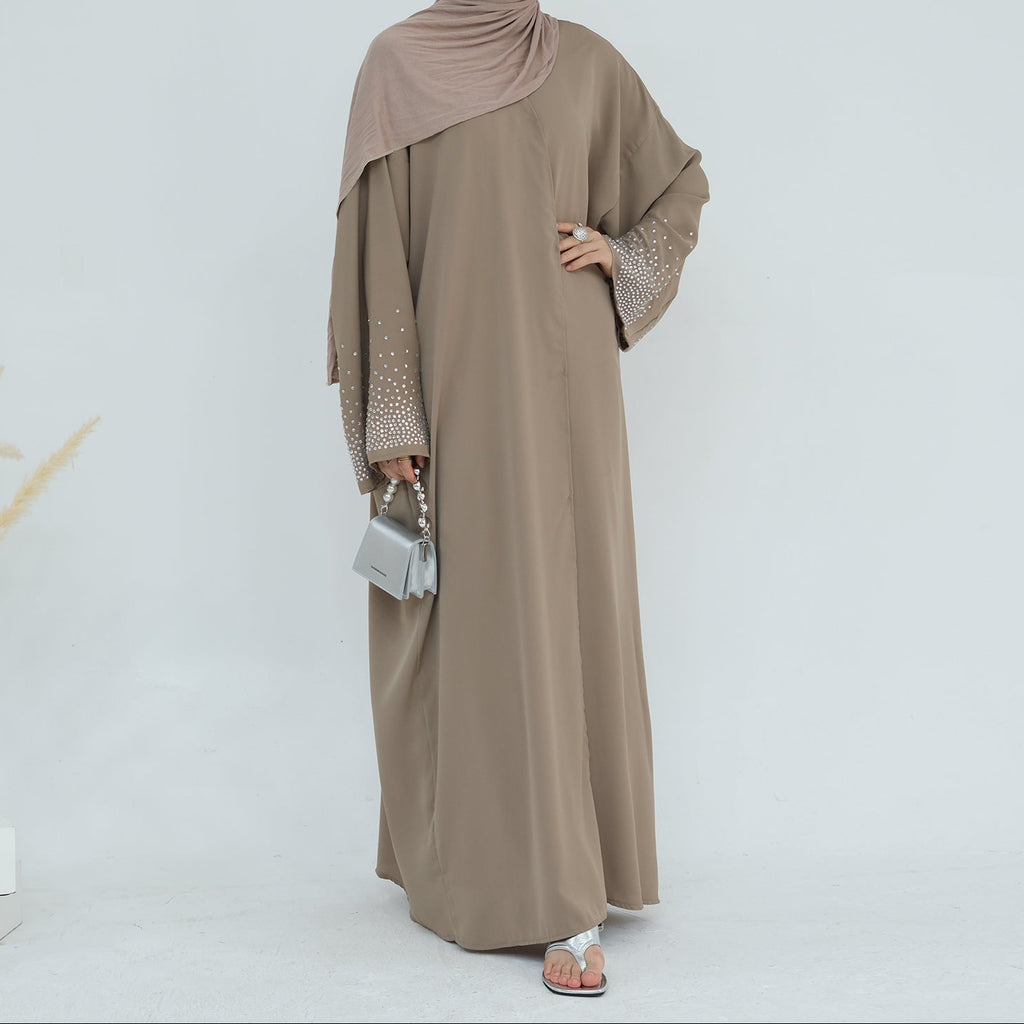Luluat Al-Nida Abaya (عباءة لؤلؤة الندى) - Noor & Grace