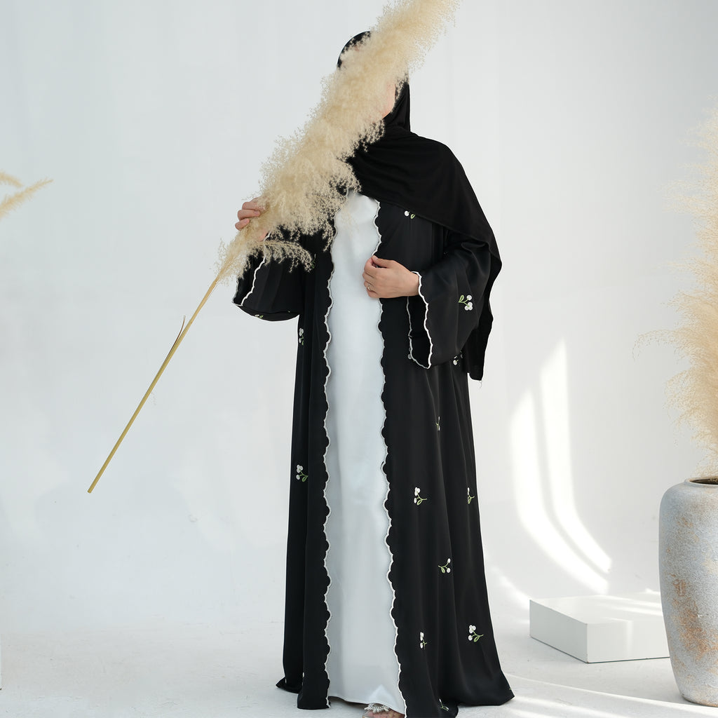 Nida Flower Embroidered Abaya