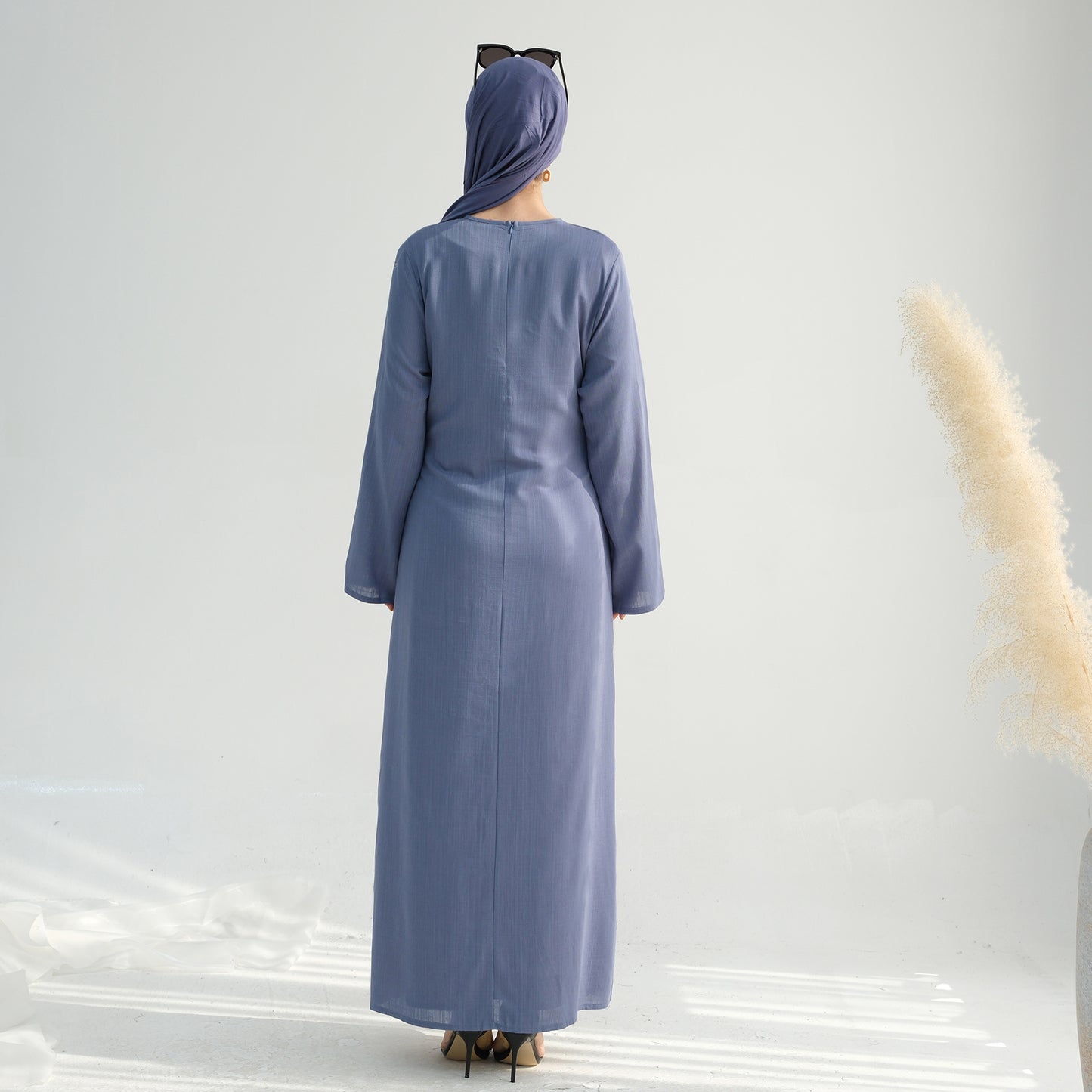 Zahra Elegance Abaya (عباية زهراء الأنيقة) - Noor & Grace